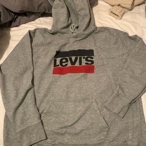 levi’s hoodie